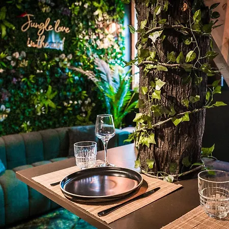 Appartement Secret Jungle - Xl Rain Shower - Cinema *