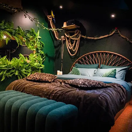 Secret Jungle - Xl Rain Shower - Cinema Appartement Bergerac